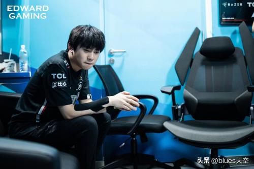 LPL季后赛EDGvsTES首发一览(LPL夏季赛EDG和TES季后赛前瞻)插图2