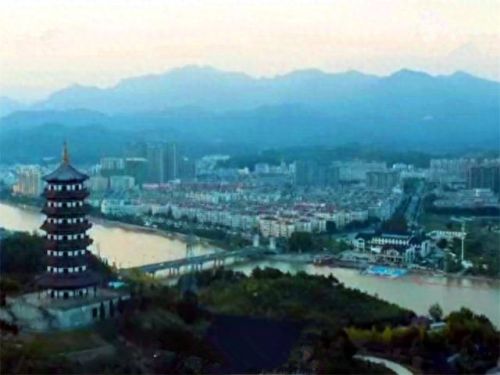 绿谷出久改过几次装备(绿谷出久)插图15