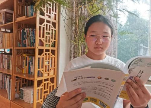 奶块宝石镶嵌在什么武器好(奶块上怎样镶嵌宝石)插图1 奶块宝石镶嵌在什么武器好(奶块上怎样镶嵌宝石)插图1