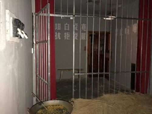 鬼屋密室绝地逃生攻略(密室逃生古堡攻略)插图35