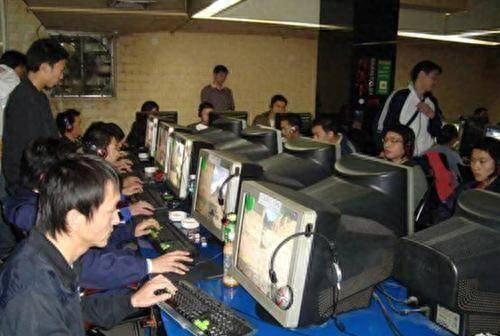 三国快打血饮刀狂70级装备(三国快打宝石怎么升级)插图