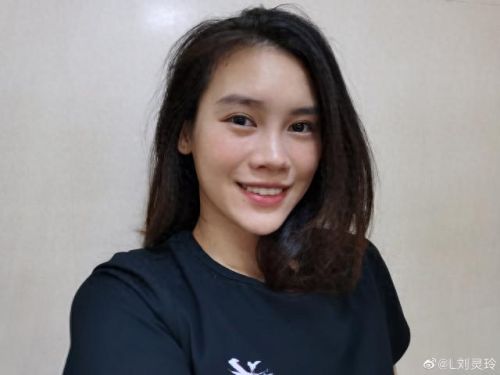 朱雪莹身高(蹦床女子运动员朱雪莹个人简历)插图2