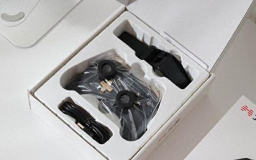 极品飞车18-宿敌(极品飞车哪个版本好玩)插图1