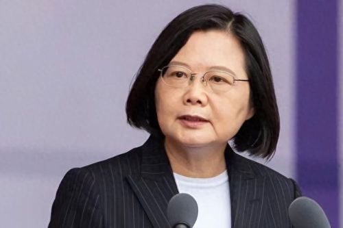 前有刘畊宏女孩 后有王心凌男孩(女生喜欢王心凌和刘畊宏)