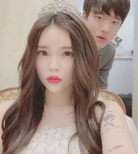 大舅子mystic老婆(大舅子老婆写真照片)插图2