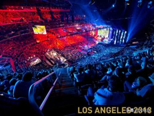 s1冠军(s1八强)插图2 s1冠军(s1八强)插图2