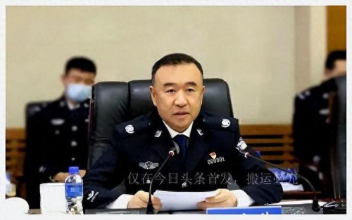 警号000001(000001警号被永久封存了吗)插图
