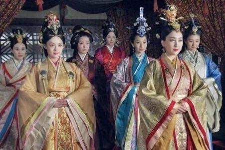皇帝成长计划2攻略嫔妃(皇帝成长计划2后宫怎么选妃)插图