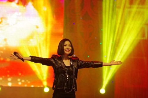 女歌手好听的歌(100名女歌手名单)插图13