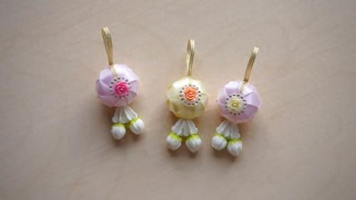 简单漂亮的花灯笼做法(10秒做一个灯笼)插图1