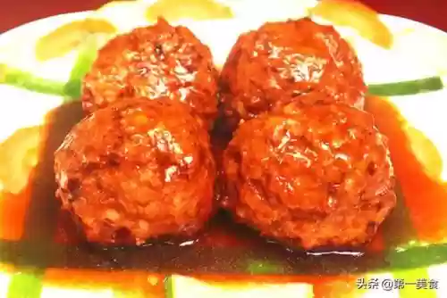 四喜丸子阵容搭配(肉丸子跟什么菜搭配)