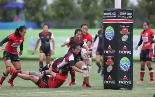 女子橄榄球国家队阵容介绍(橄榄球达阵后附加分)插图