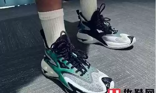 狂潮3适合什么阵容