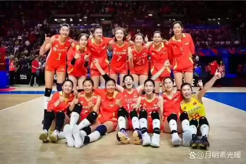 女排调整阵容插图